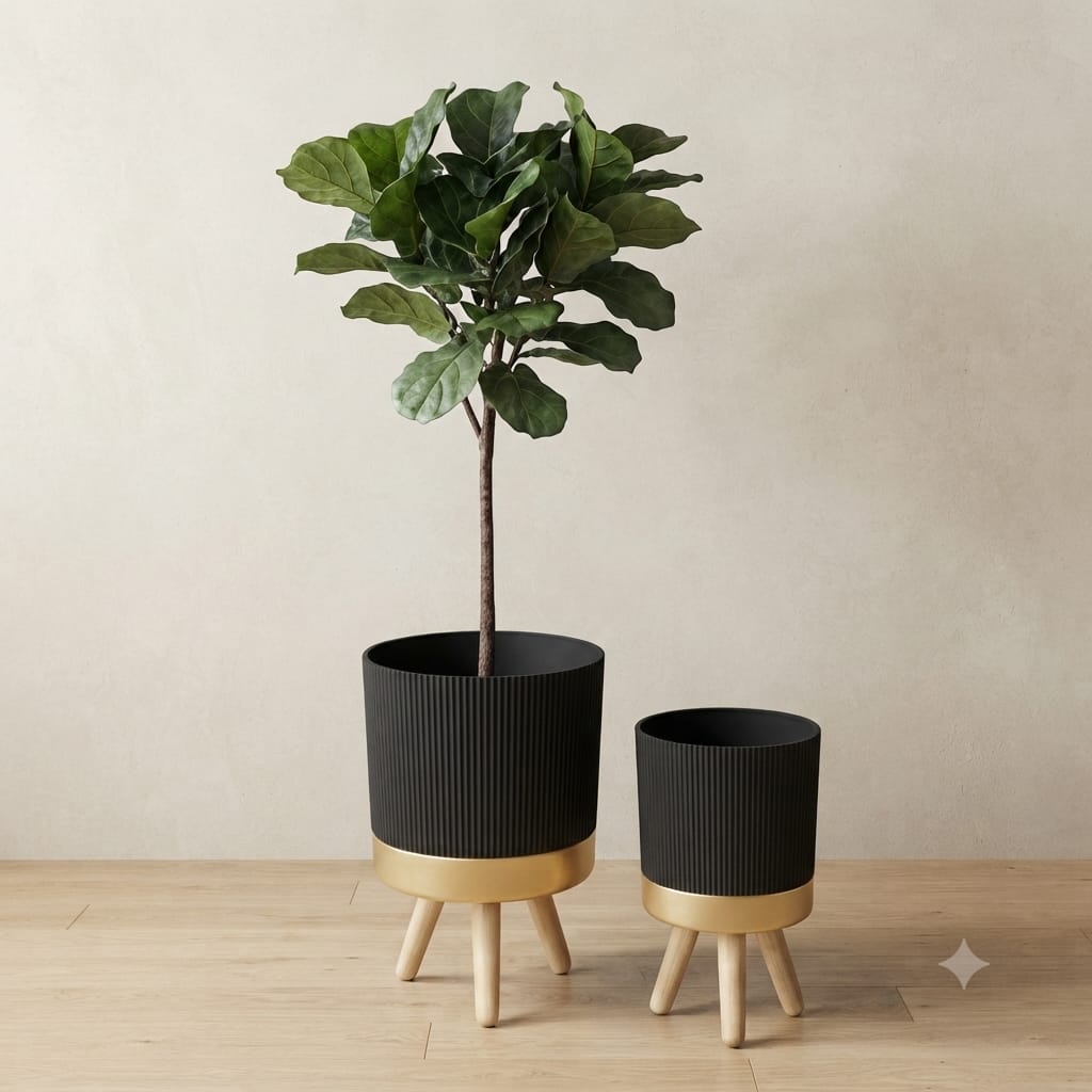 THE Zenith Tripod Planter Set
