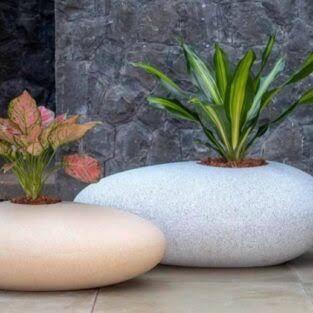 Stone Shape Fiber Planter With Fillers